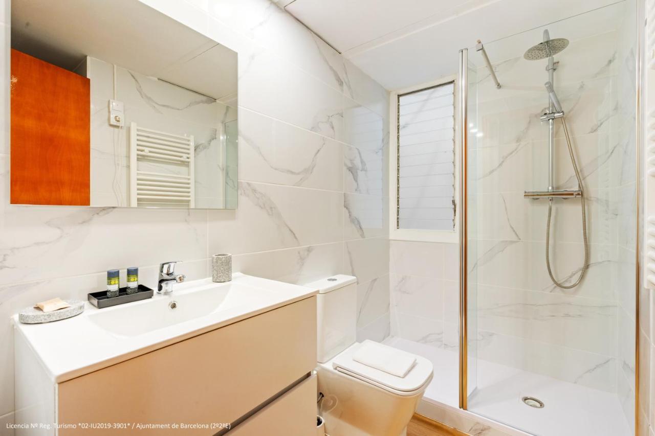 Apartmán Flateli Pelayo H6 Barcelona Exteriér fotografie